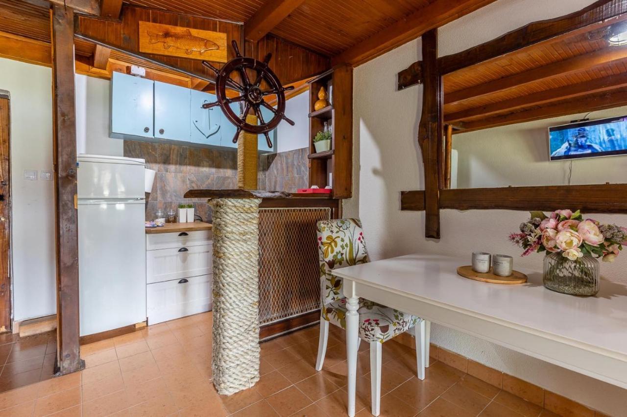 Lake House Buric Vranjina Exterior foto