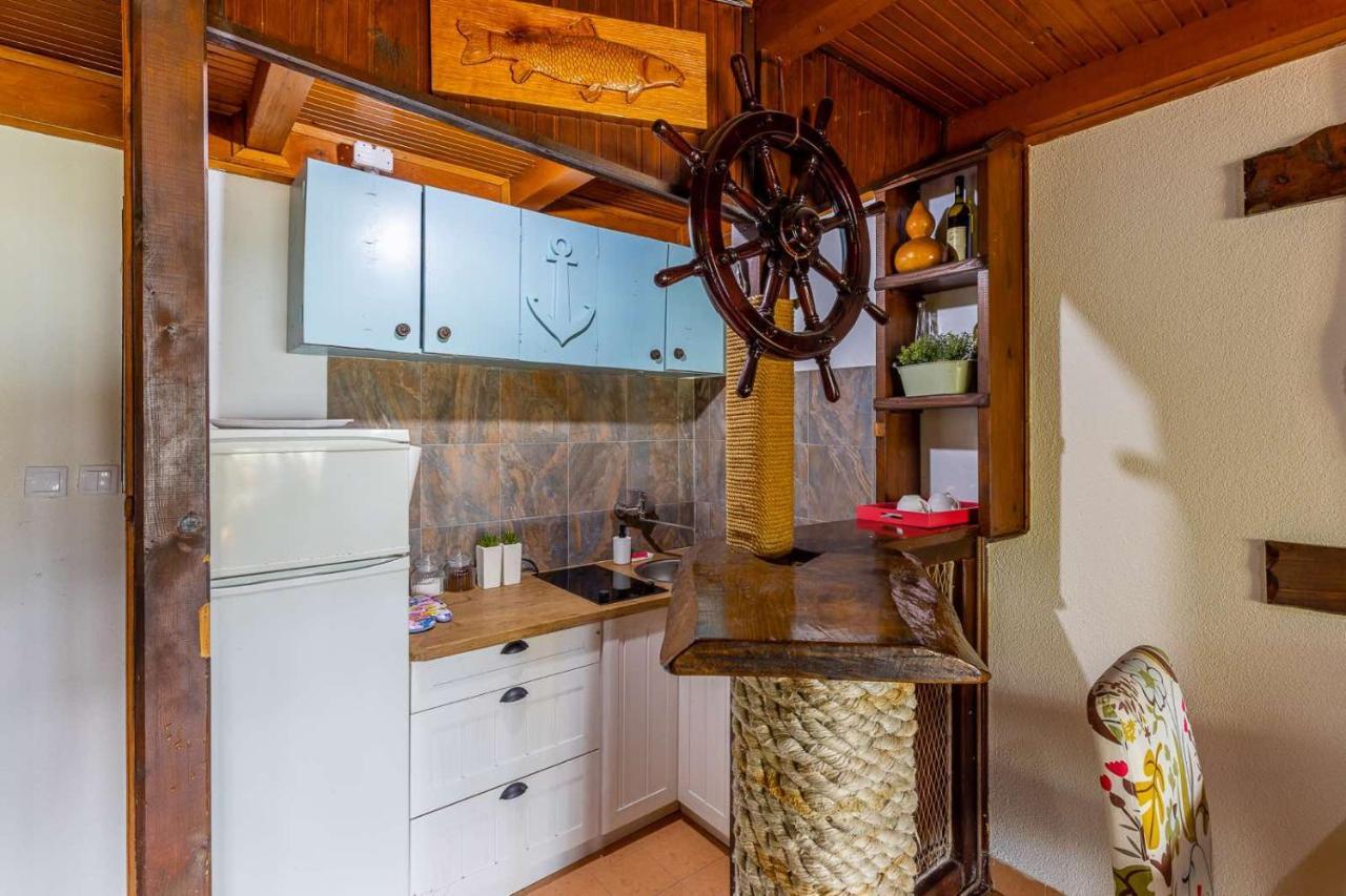 Lake House Buric Vranjina Exterior foto