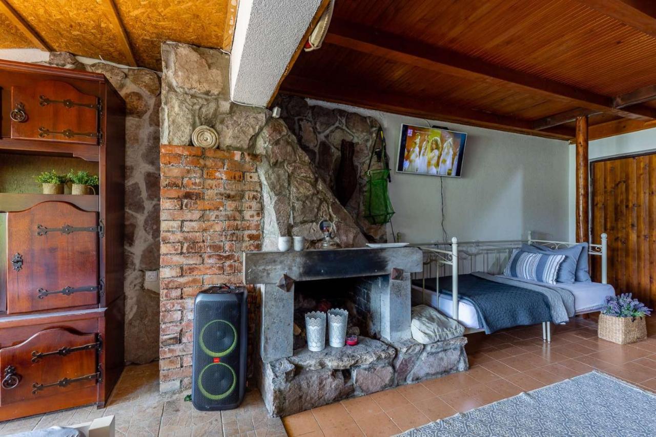 Lake House Buric Vranjina Exterior foto